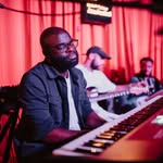 Avatar of @akilhenrymusic