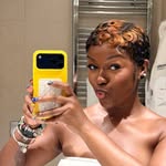 Avatar of @ashleetianne