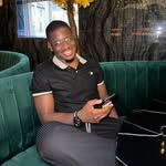 Avatar of @ayo_ladeji