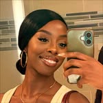 Avatar of @clo.ezinam
