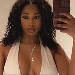 Avatar of @iambecca_x