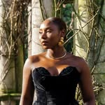 Avatar of @oluchiozioma_